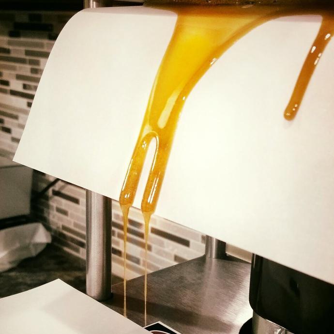 What is a Rosin Press and How is it Used? | California Weed Blog